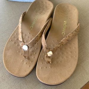 Vionic Cork Mona Flipflop Sandals, 6